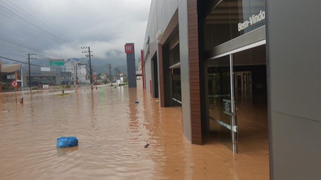 setor-de-seguros-e-impactado-apos-chuvas-intensas-no-litoral-de-sc