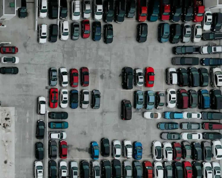 como-as-novas-tarifas-comerciais-de-trump-podem-afetar-o-seguro-de-automoveis-nos-eua-2