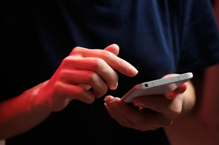 exa-lanca-seguros-com-tecnologia-de-ponta-para-proteger-celulares-e-carteiras-digitais