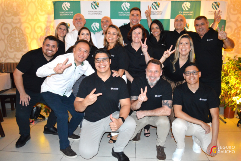 tokio-marine-promove-confraternizacao-com-parceiros-de-negocios-em-porto-alegre-rs