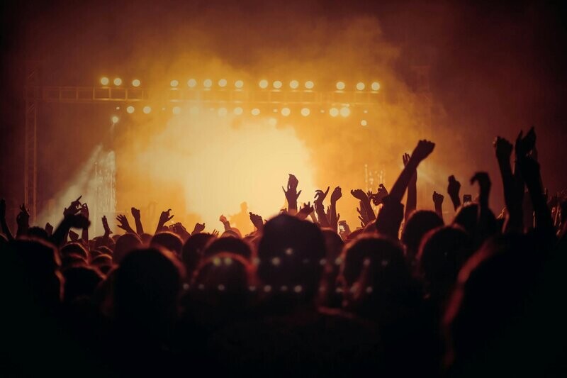 seguro-para-ingresso-e-artista-cancelado-conheca-as-protecoes-para-quem-vai-a-shows