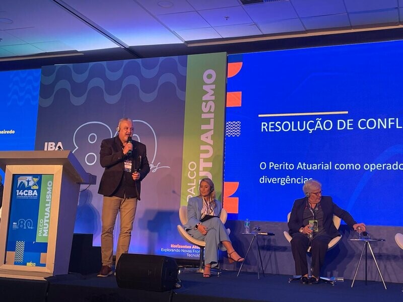eder-oliveira-destaca-atuacao-do-perito-atuarial-em-congresso-brasileiro-de-atuaria