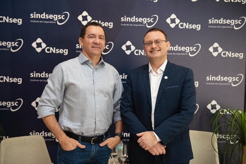 'cnseg-prestigia-evento-em-comemoracao-aos-100-anos-do-sindseg-sc'
